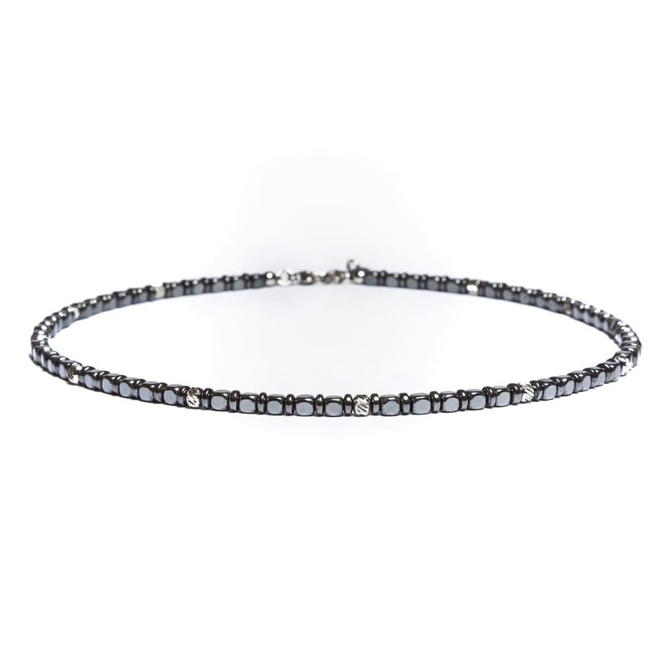 Collana Navàl in ematite