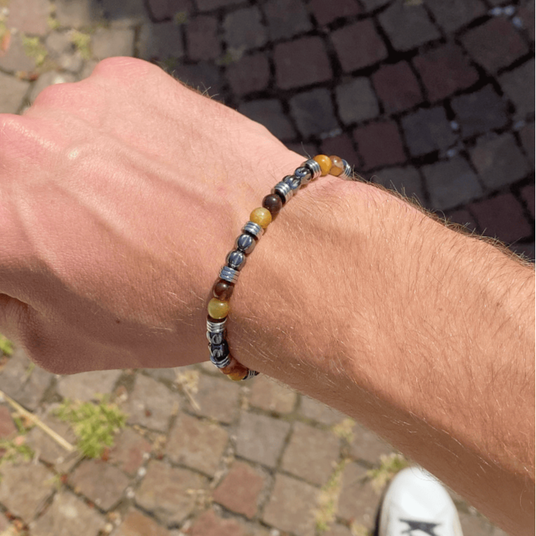 Bacaro bracelet in hematite and tiger's eye