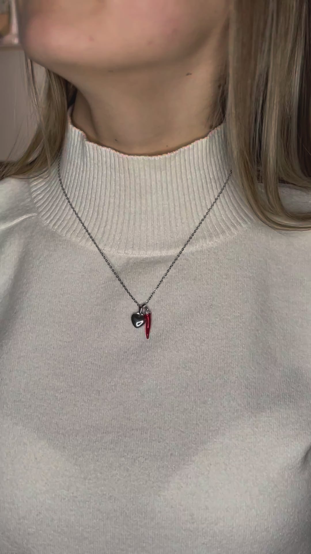 Carica video: Collana Fortuna