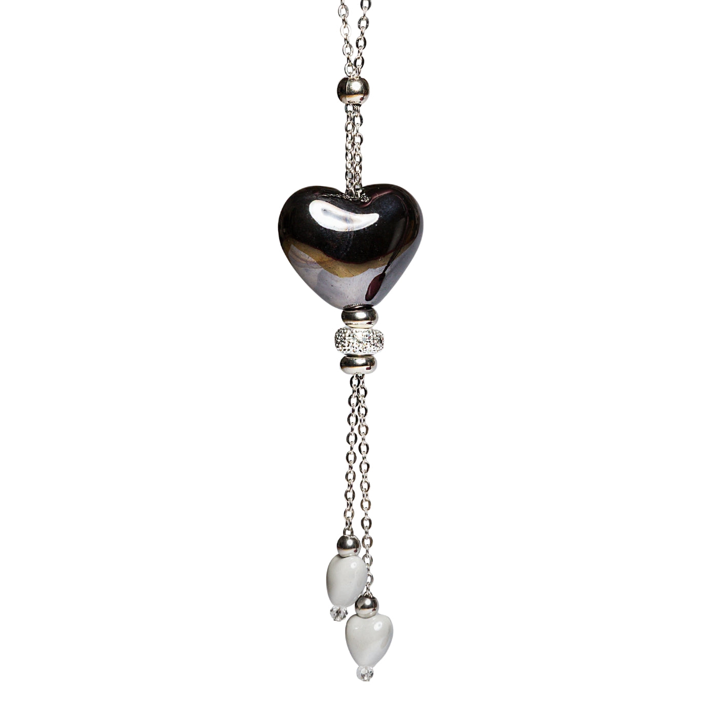 Collana donna sfondo bianco artigianale