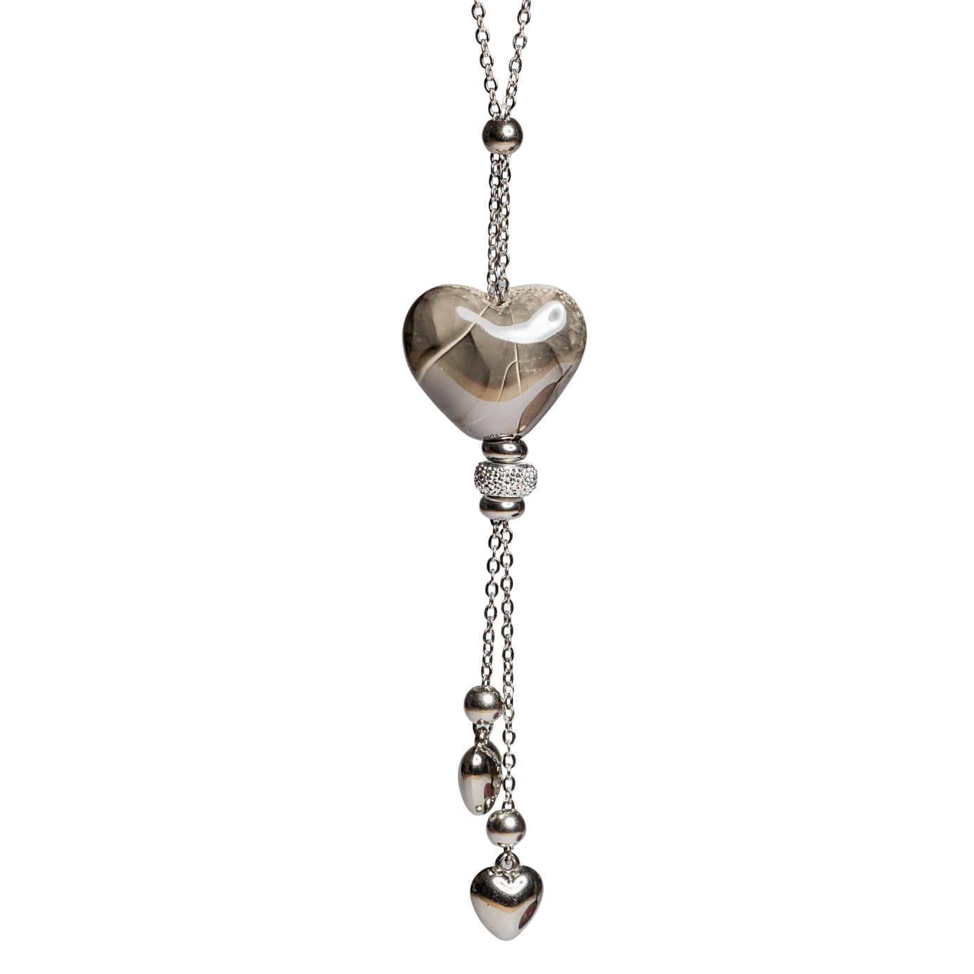 Collana donna sfondo bianco artigianale