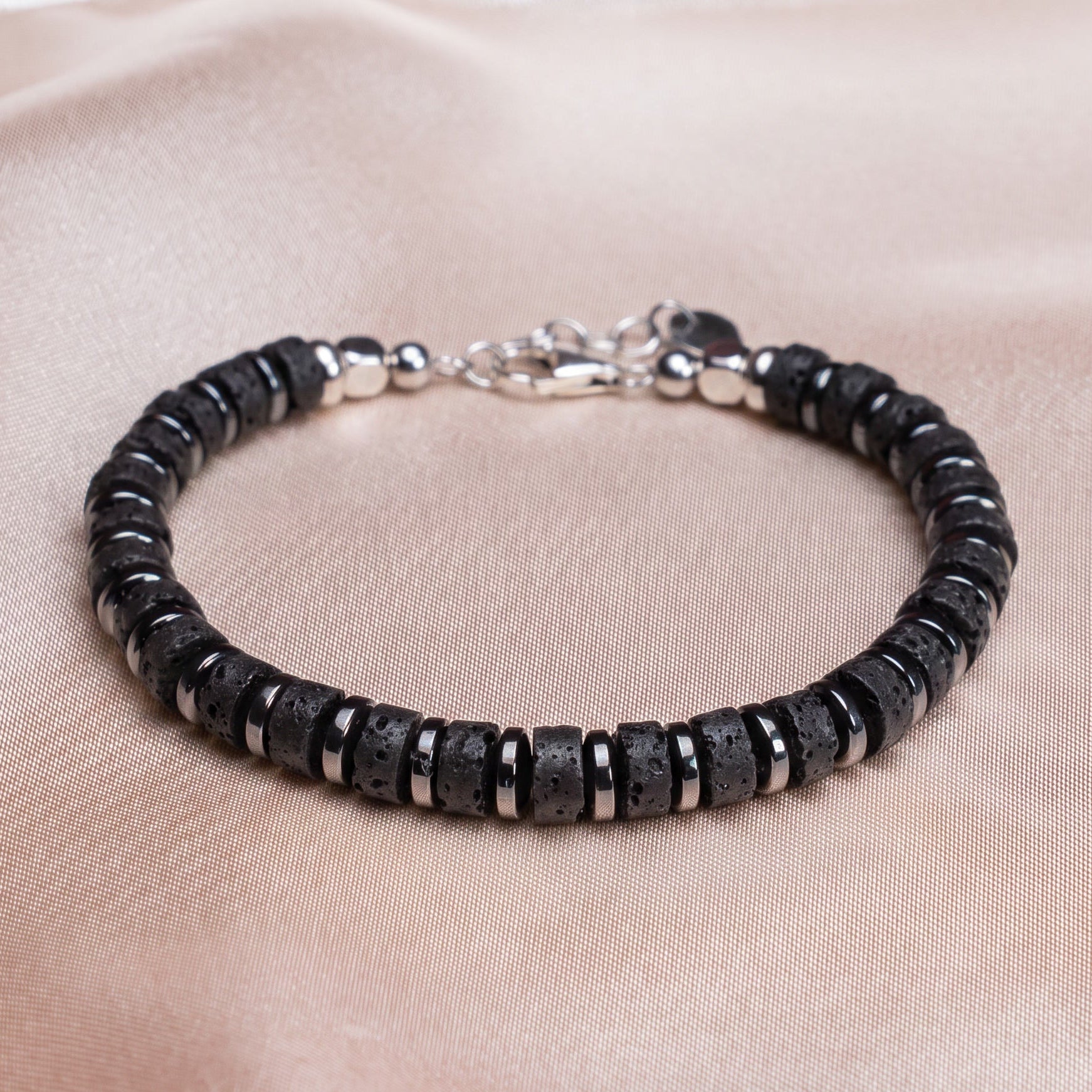 Bracciale Magma | Chiusura in Argento 925 & Pietra Lavica & Ematite