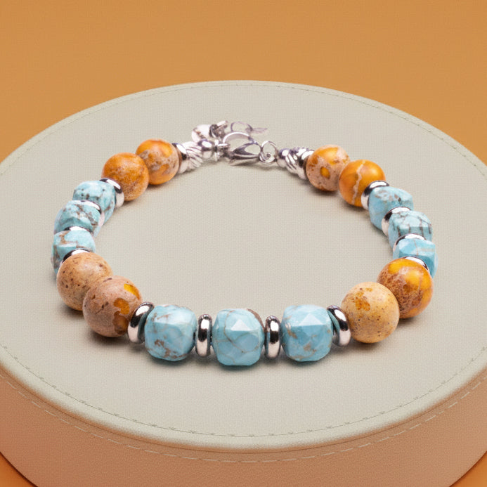 Bracciale Taormina in aulite e diaspro naturali su vassoio beige, Lab93Studio