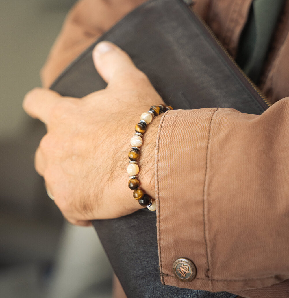 Armband Sentiero aus Tigerauge und Perlmutt | 8mm
