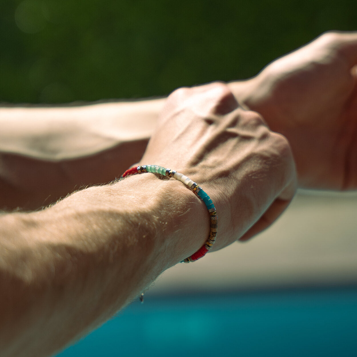 SET bracciale + collana Tropical in quarzo azzurro, agata rossa, avventurina, madreperla bianca e diaspro | 4mm
