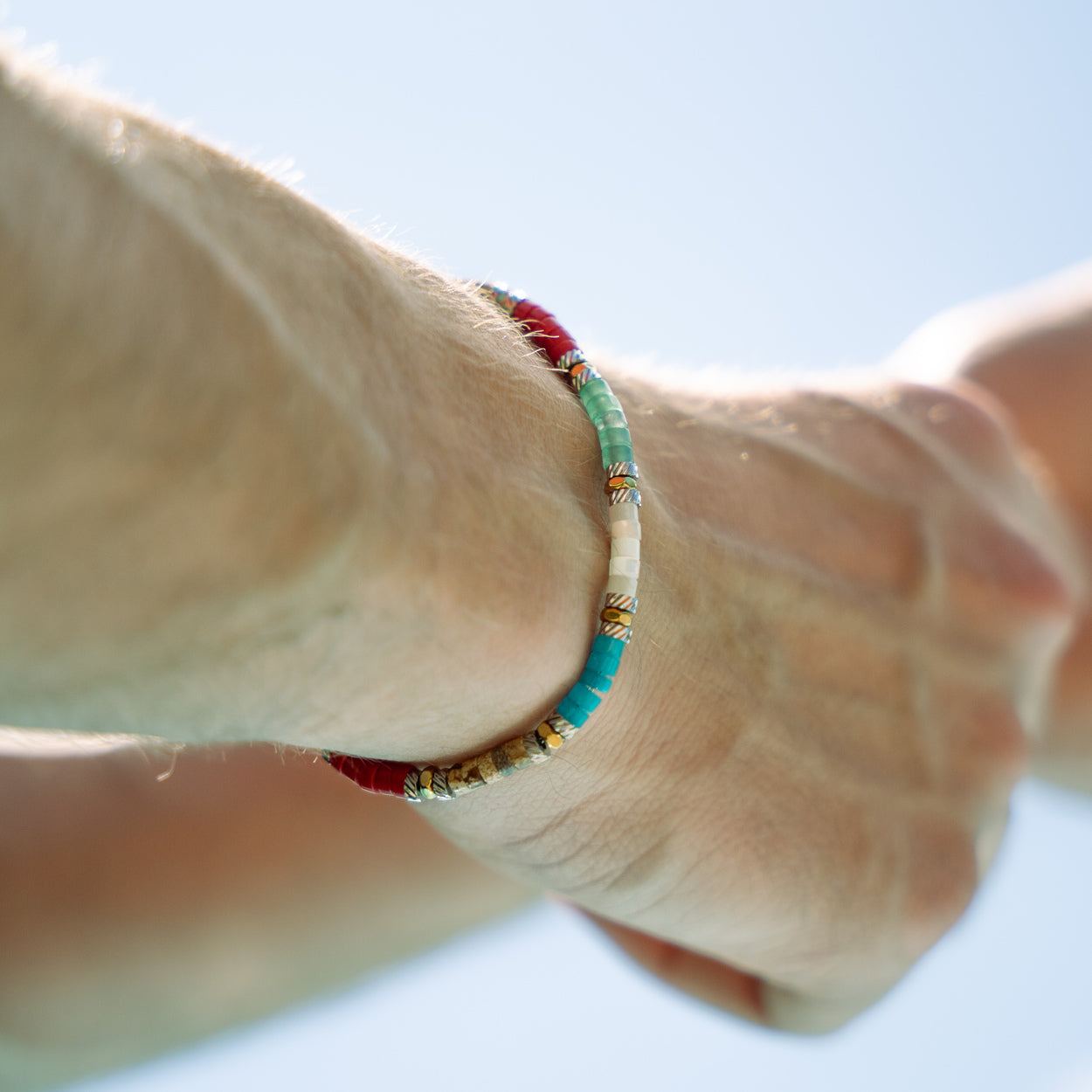 SET bracciale + collana Tropical in quarzo azzurro, agata rossa, avventurina, madreperla bianca e diaspro | 4mm