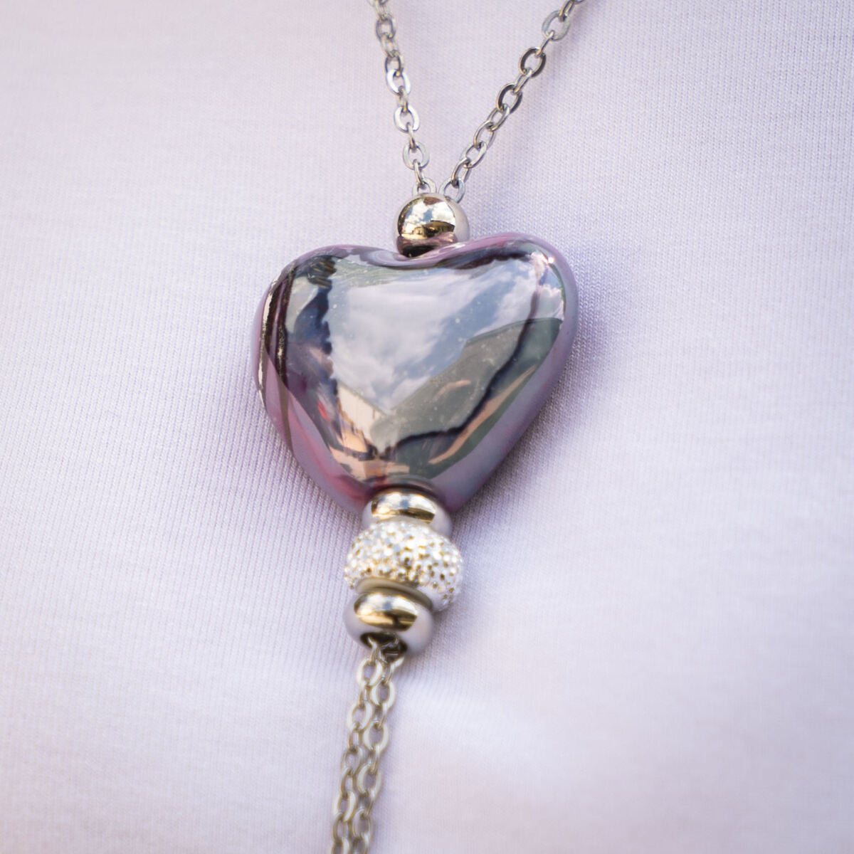 Collana artigianale in ceramica da donna foto dei dettagli