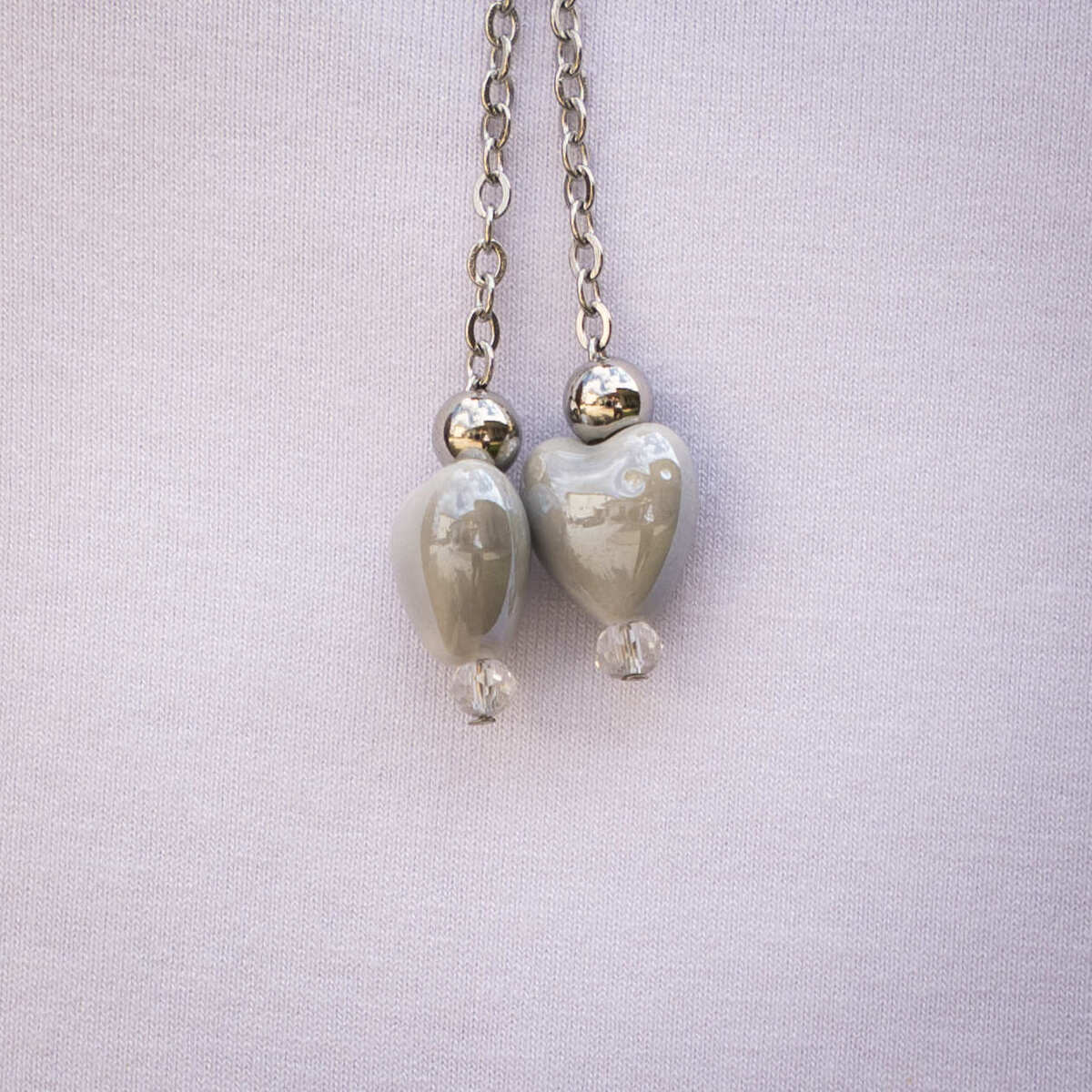 Collana artigianale in ceramica da donna foto dei dettagli