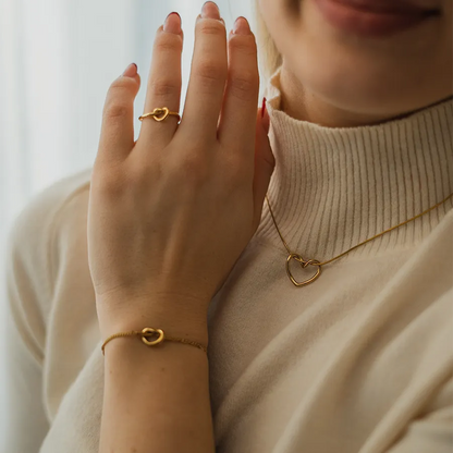 Gold-colored Intreccio Ring