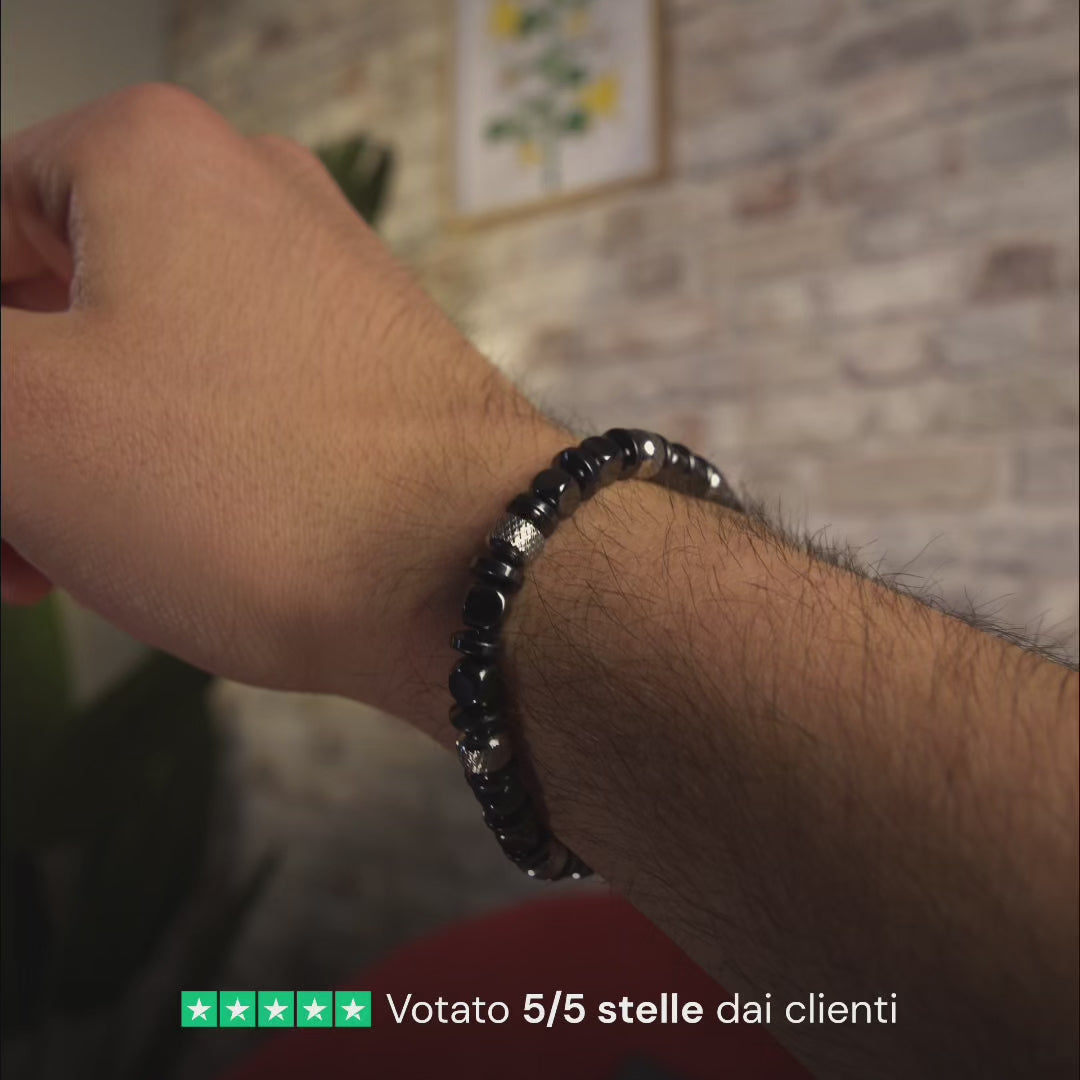 Carica video: Bracciale Navàl in ematite