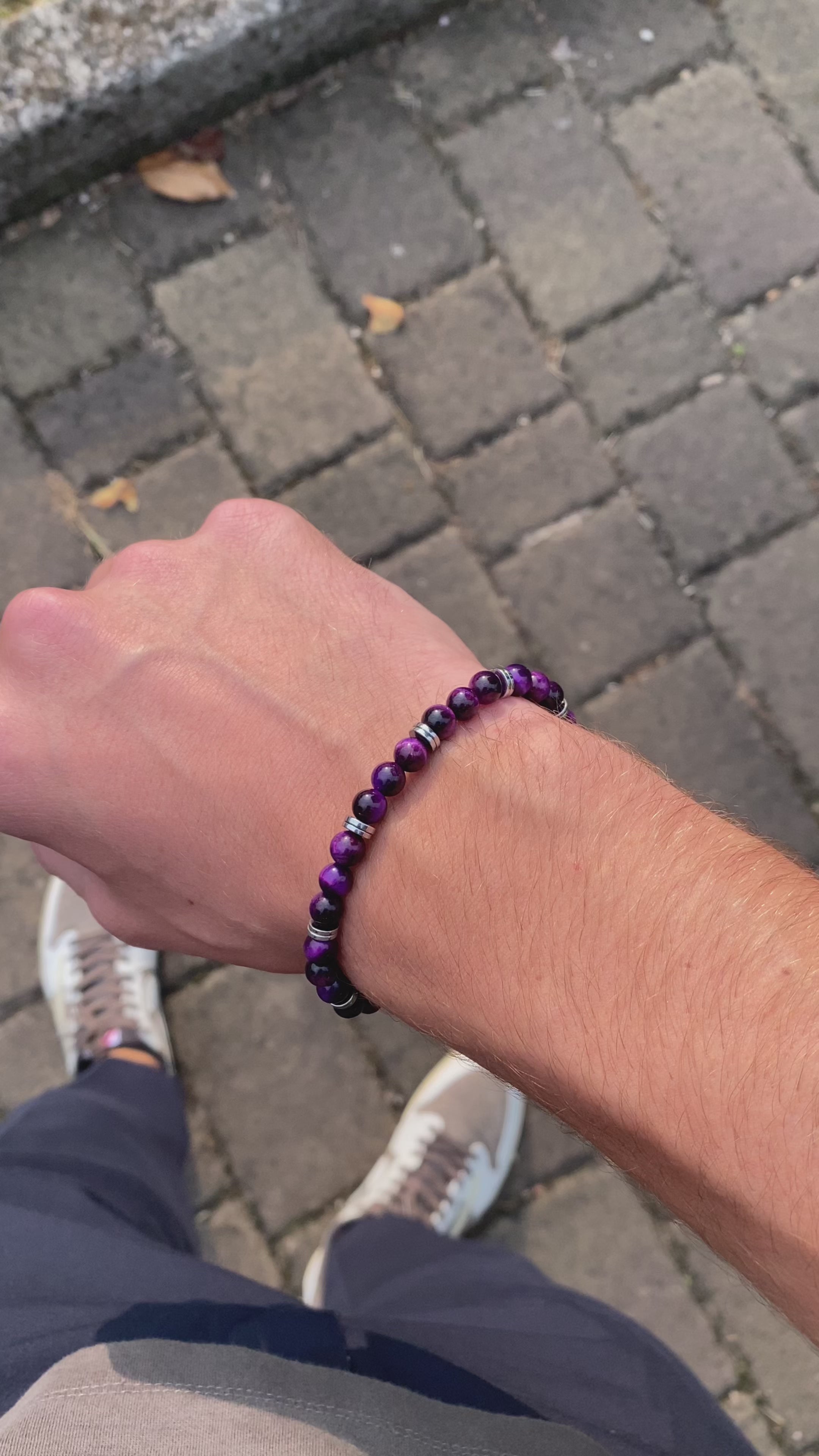 Video laden: Bracciale Viola