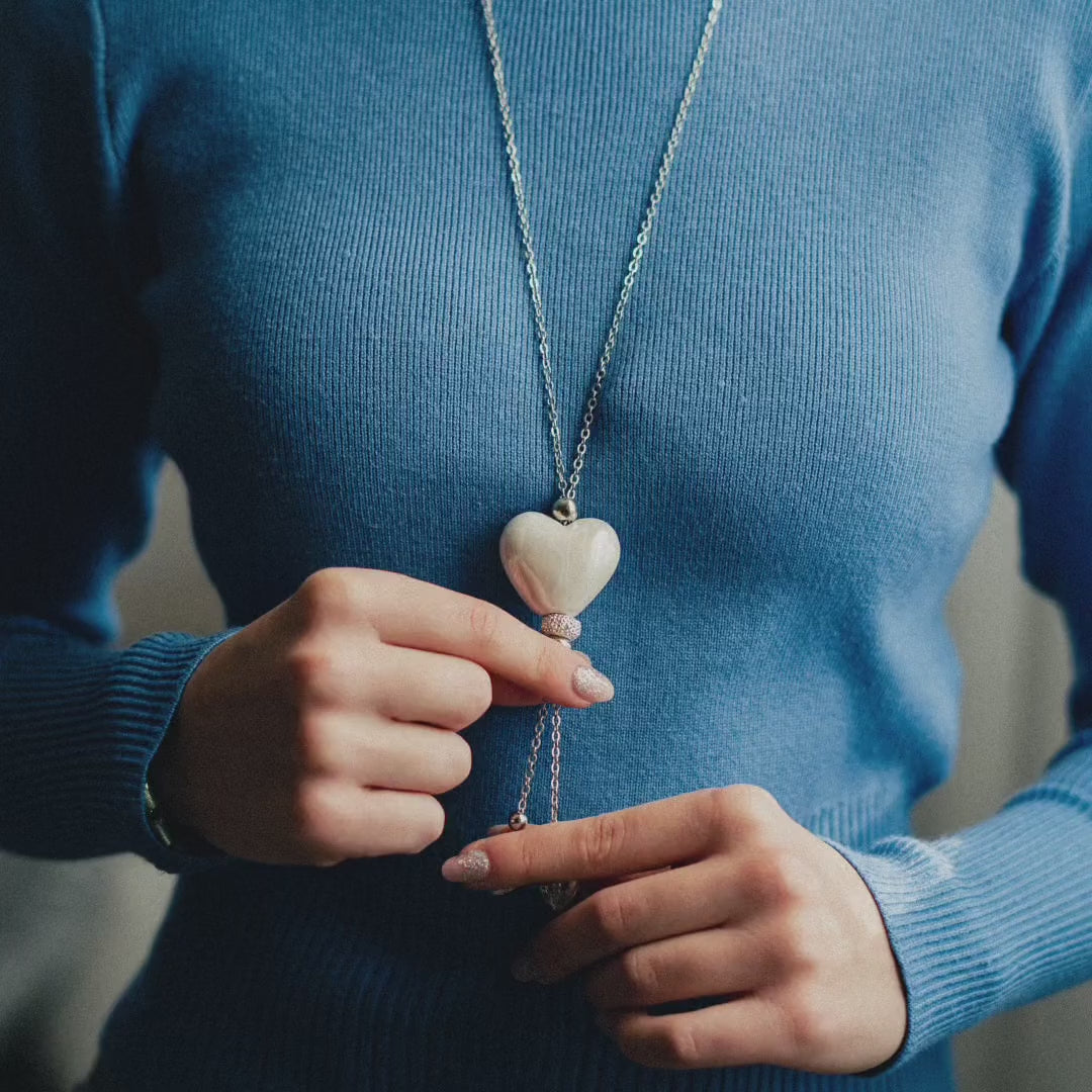 Carica video: Collana Malak in ceramica | Blu