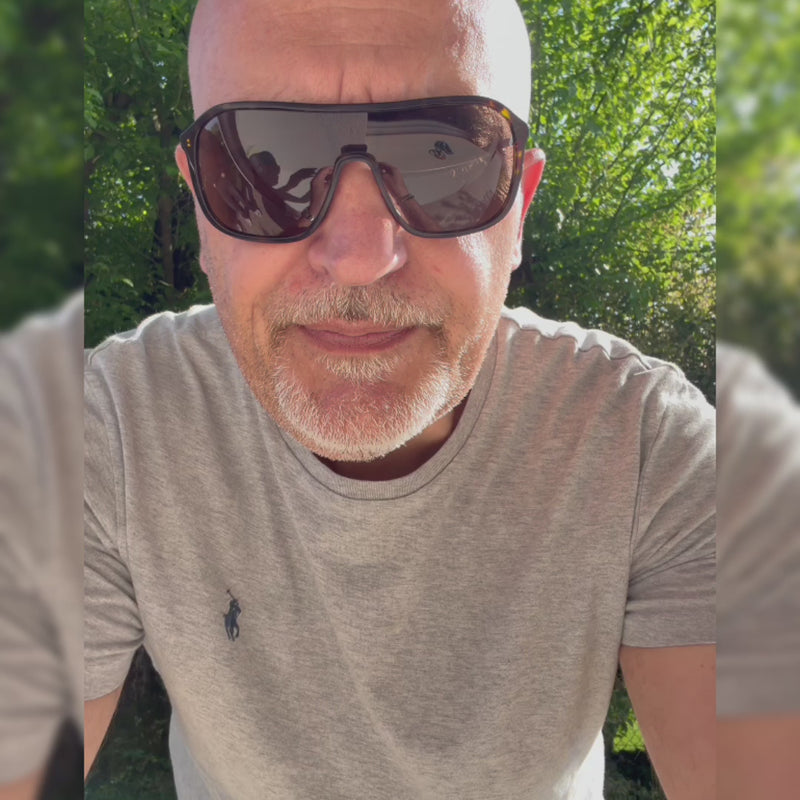 Video indossato collana uomo artigianale per l'estate