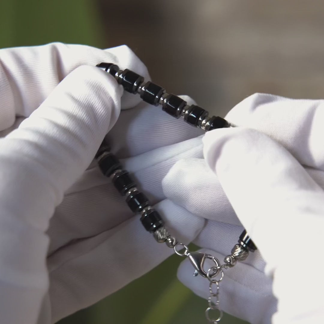 Carica video: Bracciale Mystico | Argento 925 &amp; Agata &amp; Ematite