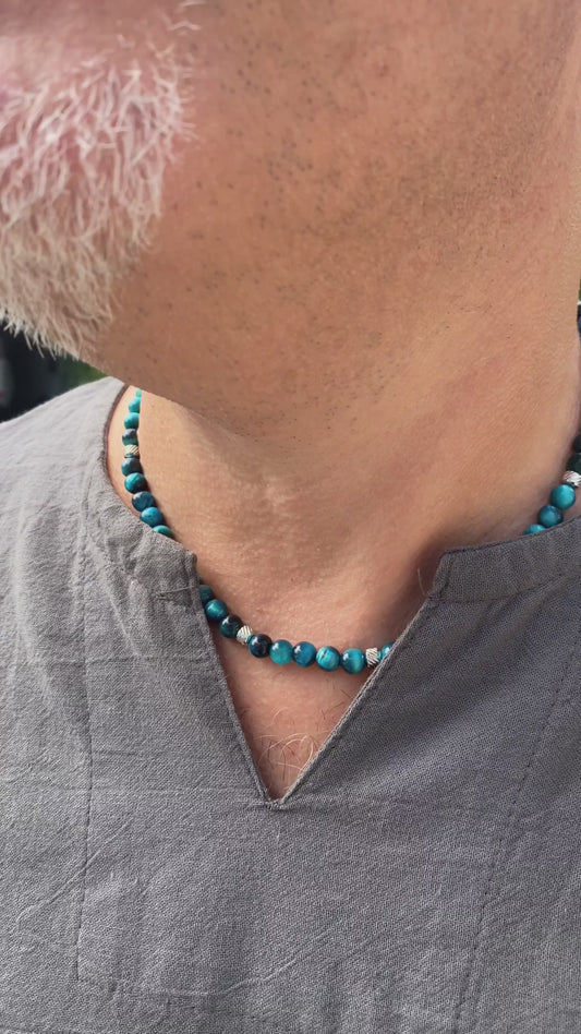 Doge Necklace in Tiger's Eye Sapphire Blue