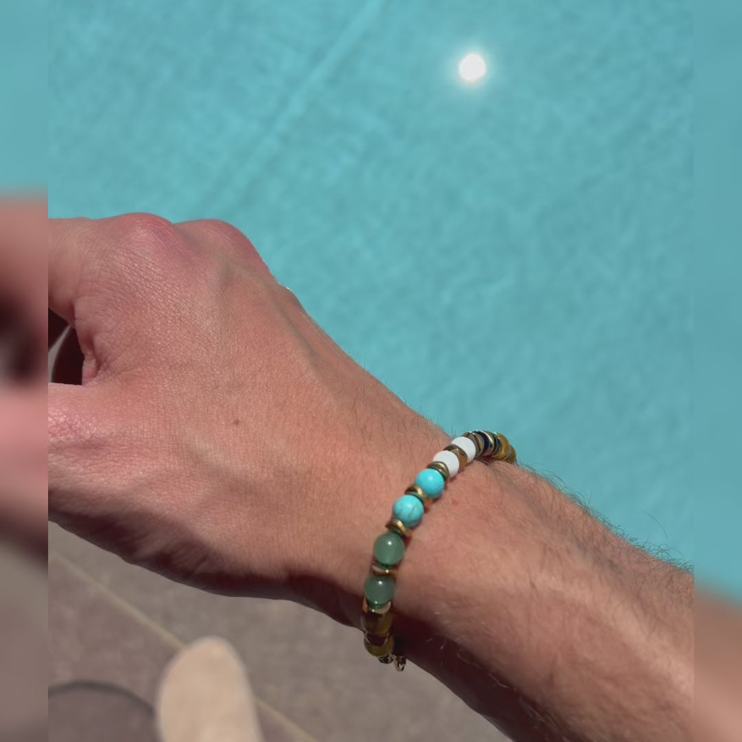 Carica video: Bracciale Macaron in howlite turchese, agata, occhio di tigre e avventurina | 6mm