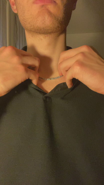 Collana Zenith in Agata azzurra ed ematite chiara