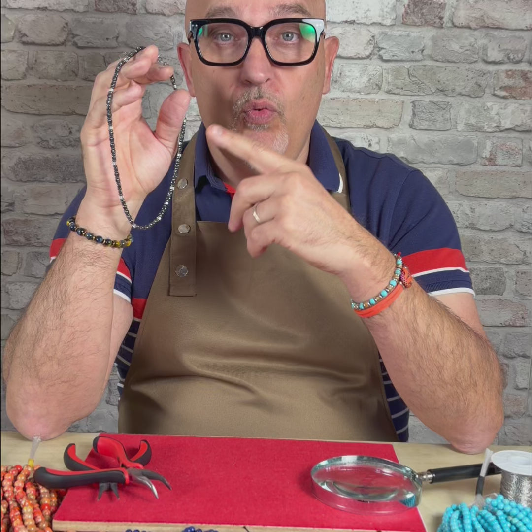 Carica video: Collana Sestier in ematite | 6mm