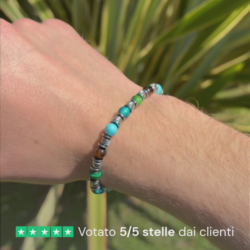 Video indossato di un bracciale da uomo artigianale