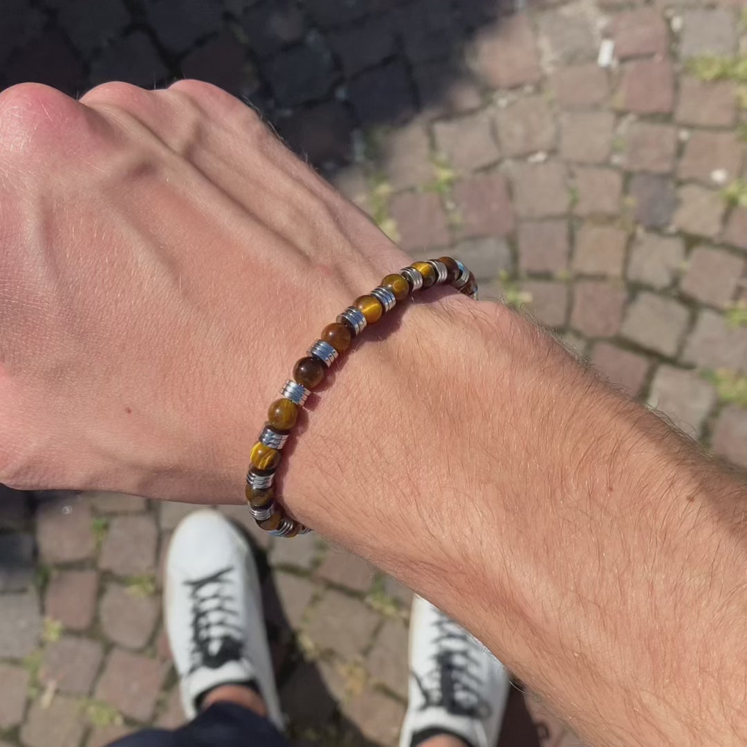 Carica video: Bracciale Venezia in Occhio di tigre ed ematite chiara | 6mm