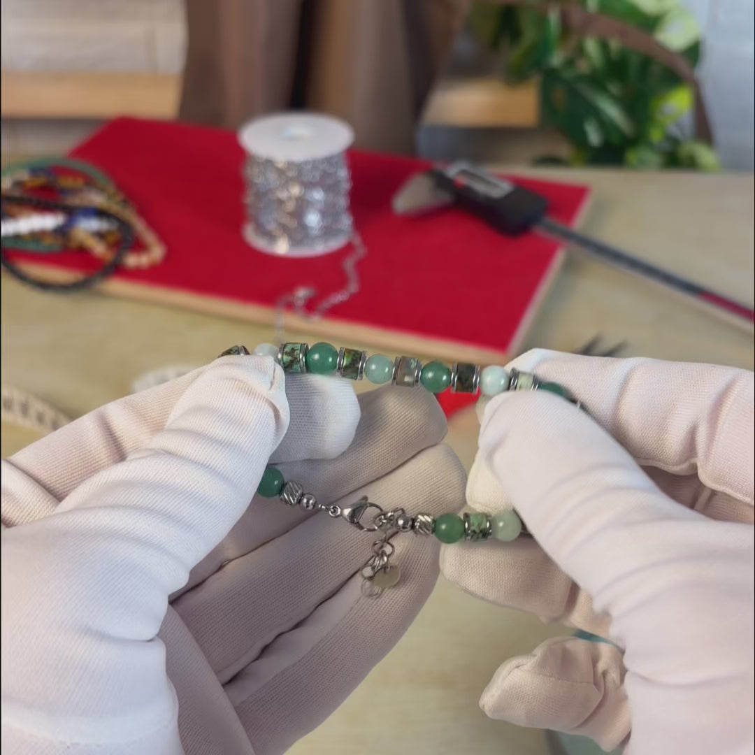 Carica video: Bracciale Mikonos in giada, avventura e diaspro | 6mm