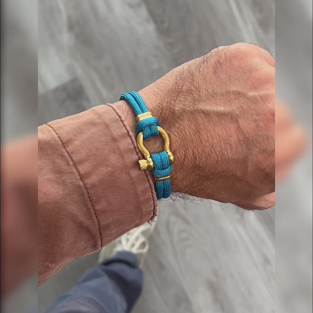 Carica video: Bracciale Titano Uragano