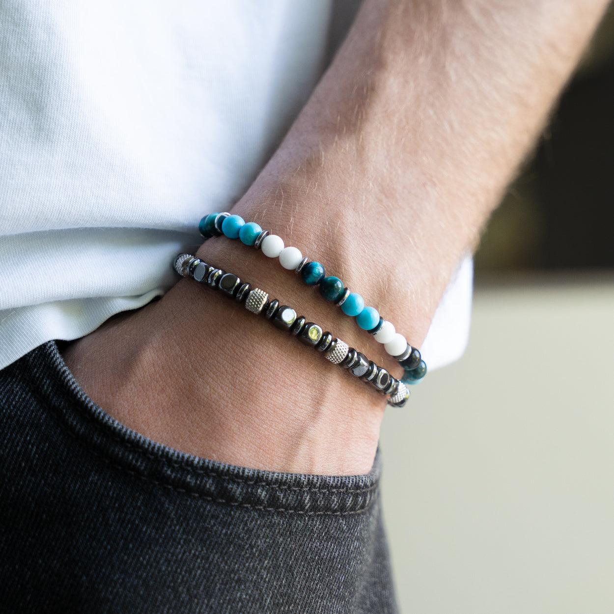 Bracciale Lungomare in occhio di tigre, howlite turchese e agata bianca | 6mm