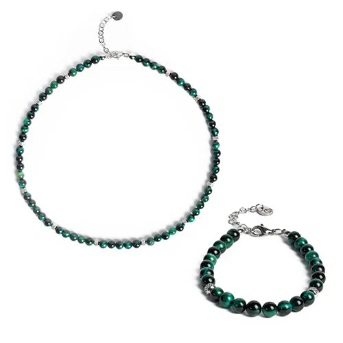 Set Doge artigianale in occhio di tigre verde su sfondo bianco, collana e bracciale, Lab93Studio